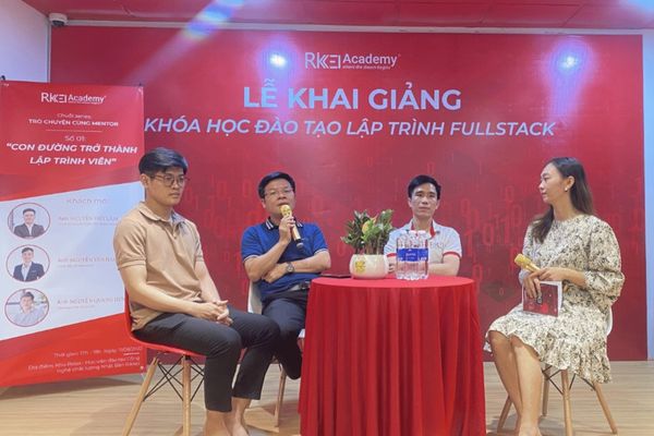 [Talkshow] Trò Chuyện Cùng Mentor – Con Đường Trở Thành Lập Trình Viên